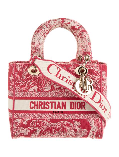 dior singapore delivery|dior singapore price.